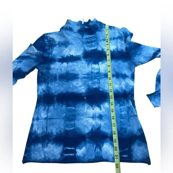 Anthropologie Pima Cotton Blue Tie Dye Mock Neck Top size Small - Picture 6 of 7